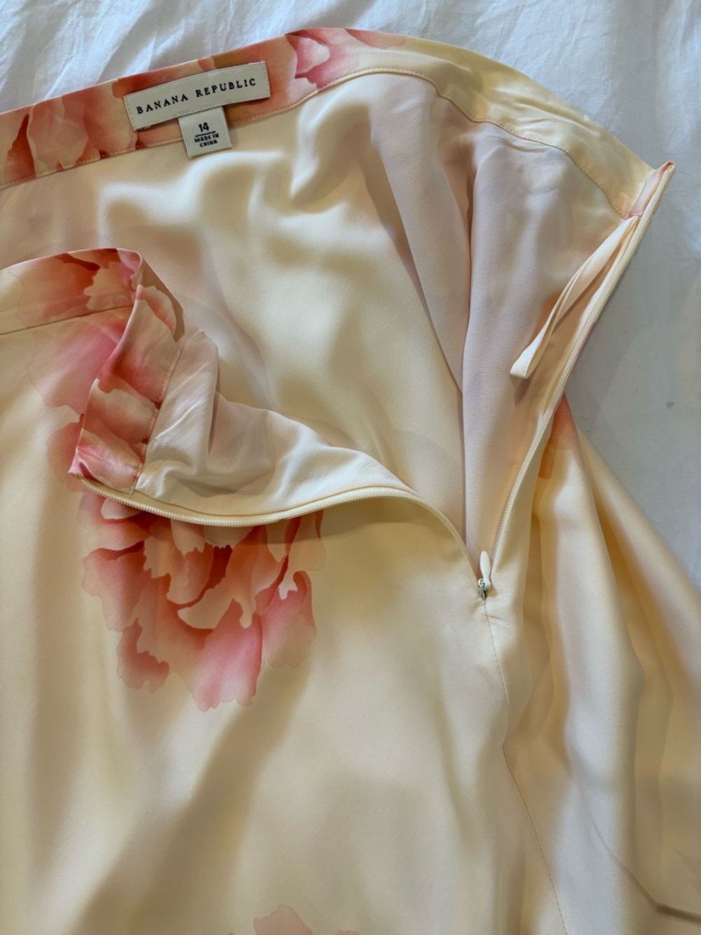 BR Silk Skirt - Peach color with Pink Florals - Picture 3 of 7